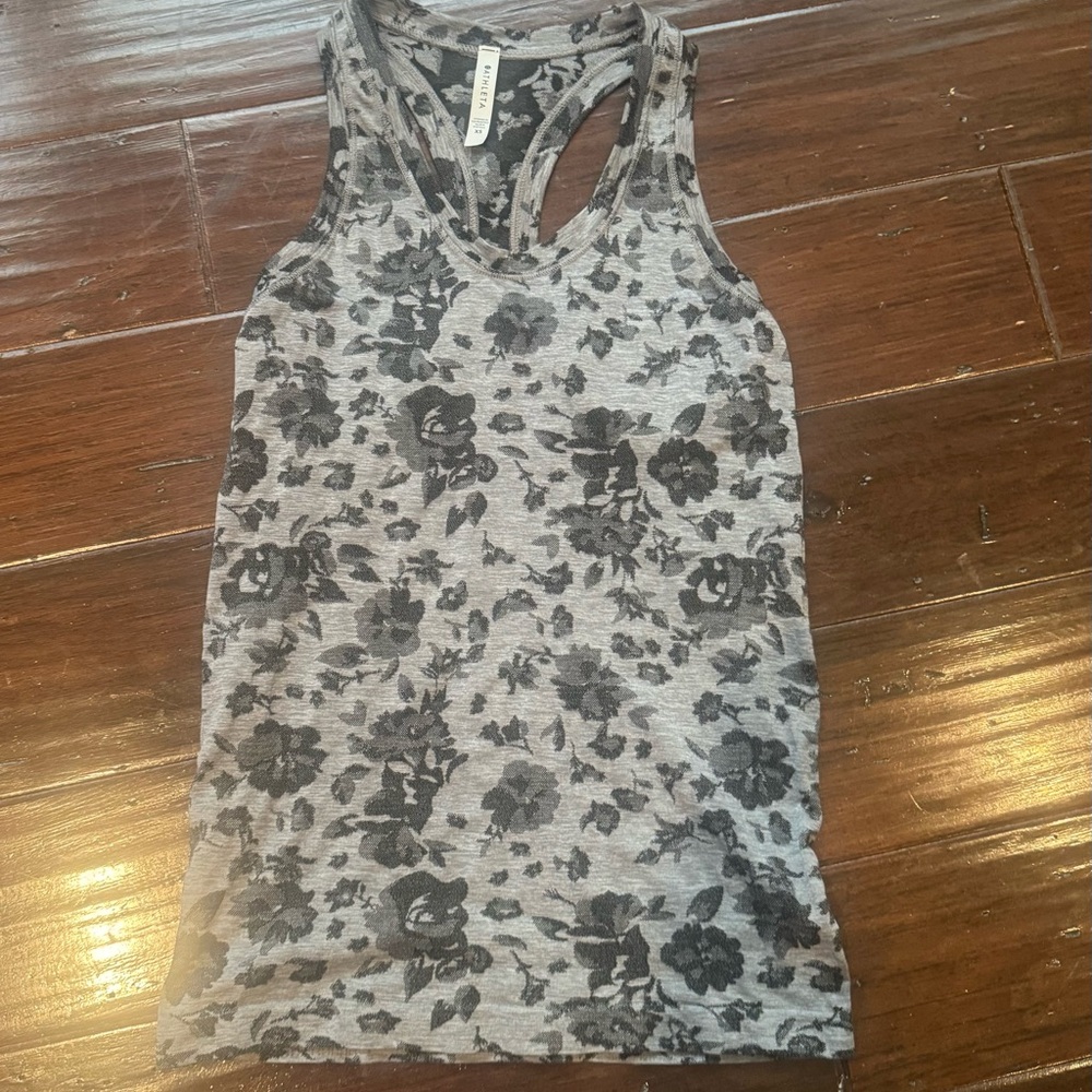 Athleta Gray Camouflage Women's Tank Top